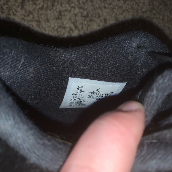 BLACK CAT 4 JORDAN - Picture 3 of 3